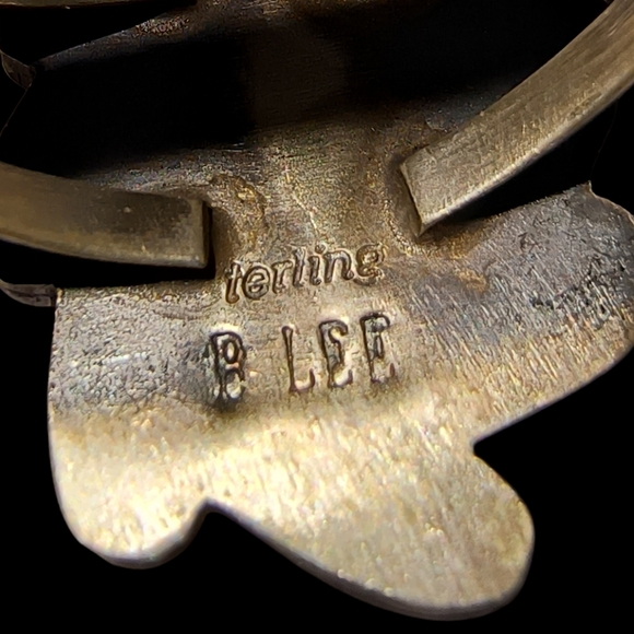 Signed Native American Pilot Mountain Turquoise And Sterling Silver Ring - Picture 9 of 12